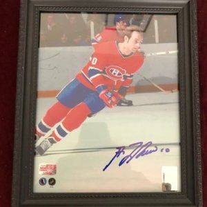 FRAMED NHL MONTREAL CANADIENS SPORTS MEMORABILIA COA Auto Picture GUY LAFLEUR